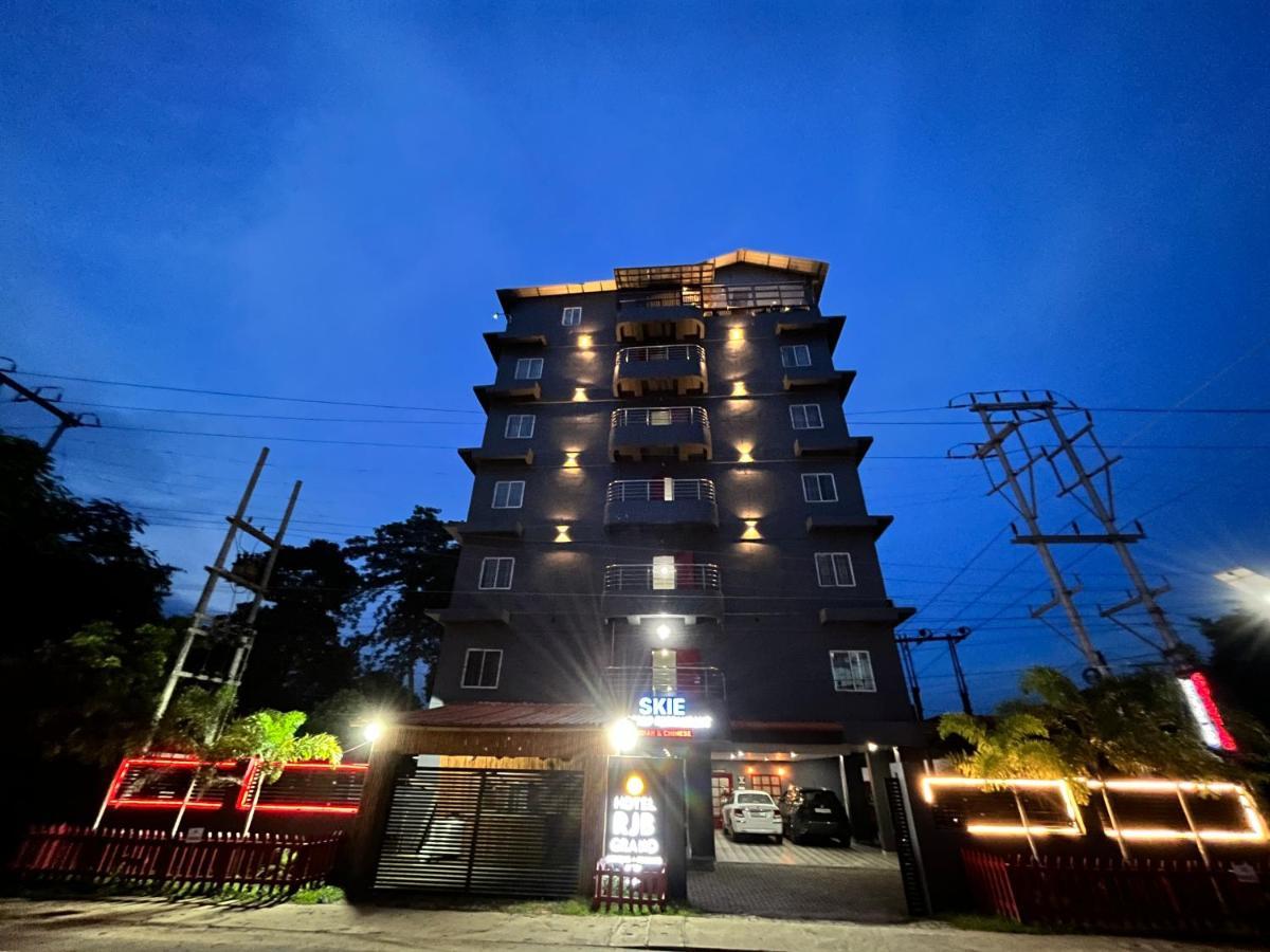 Rjb Grand Guwahati Exterior foto